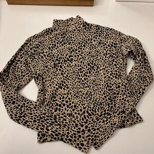 Brandy Melville Cheetah Print Long Sleeve Top